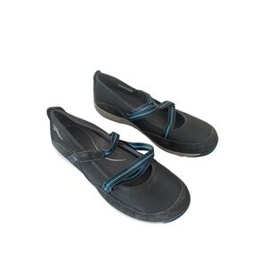 Dansko Women's Hazel Flat size 40